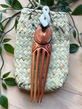 Load image into Gallery viewer, Pikorua Wooden Heru
