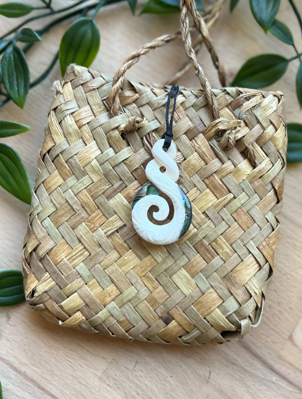 Pikorua (Twist) Koru Pendant with Pāua