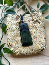 Load image into Gallery viewer, Toki Pounamu (Greenstone) 5cm
