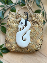 Load image into Gallery viewer, Manaia Pendant
