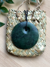 Load image into Gallery viewer, Porohita/Disc - Pounamu (Greenstone) 6.5cm
