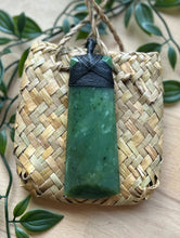 Load image into Gallery viewer, Toki Pounamu (Greenstone) 9cm

