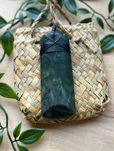 Load image into Gallery viewer, Toki Pounamu (Greenstone) 8.5cm
