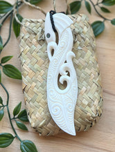 Load image into Gallery viewer, Manaia Pendant
