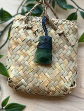 Load image into Gallery viewer, Toki Pounamu (Greenstone) 3.5cm
