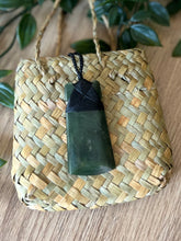 Load image into Gallery viewer, Toki Pounamu (Greenstone) 6cm
