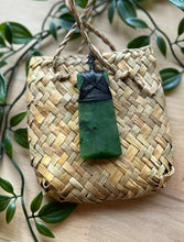 Load image into Gallery viewer, Toki Pounamu (Greenstone) 5cm
