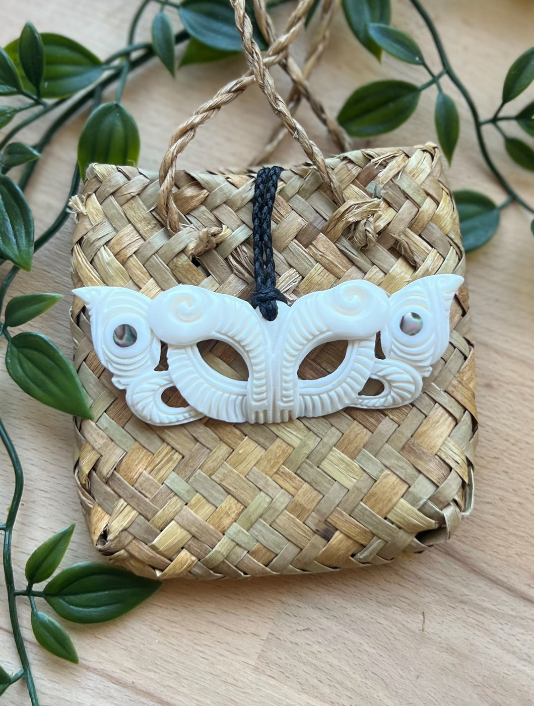 Pekapeka Pendant