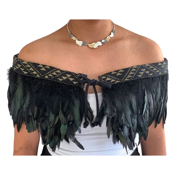 Contemporary Korowai Cape (Black)